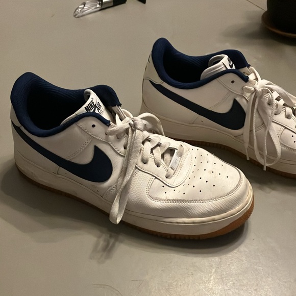 Air Force 1s - Picture 3 of 4